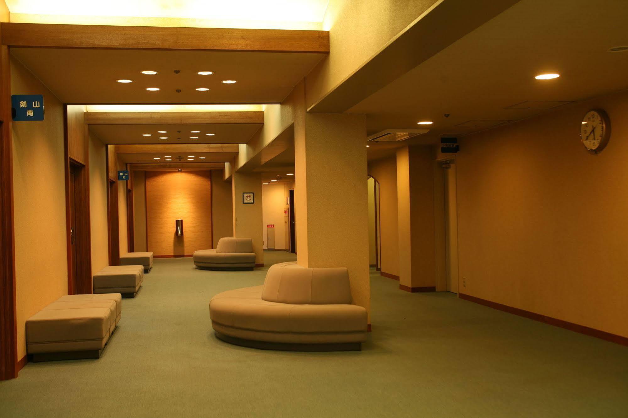 Awanosho Hotel Miyoshi  Ngoại thất bức ảnh